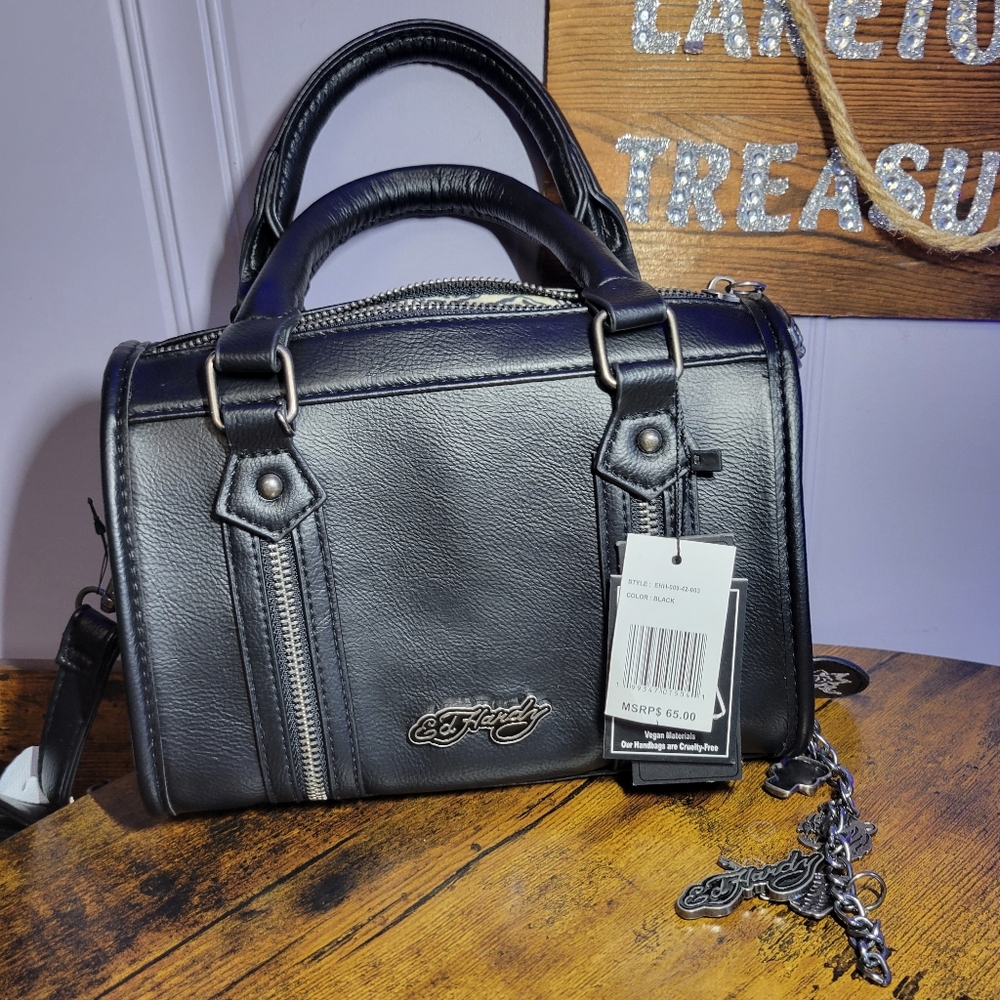 Ed Hardy women Black Satchel skull details
